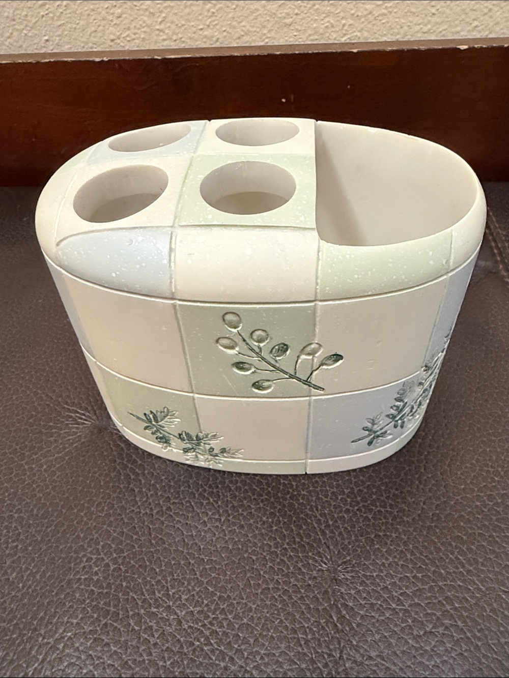 Croscill Rainier Ceramic Toothbrush/Toothpaste Holder